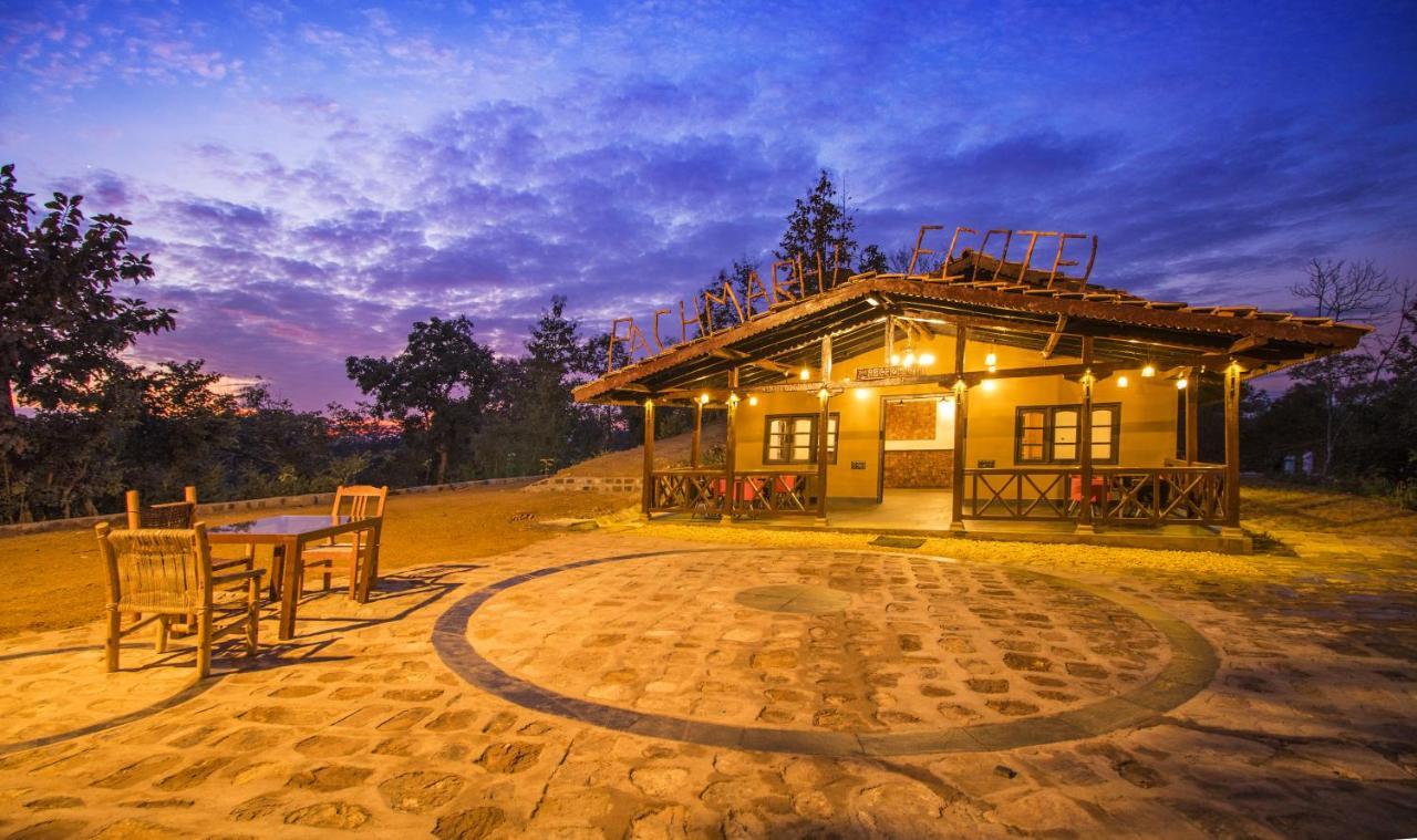 Wowstayz Pachmarhi Ecotel Esterno foto