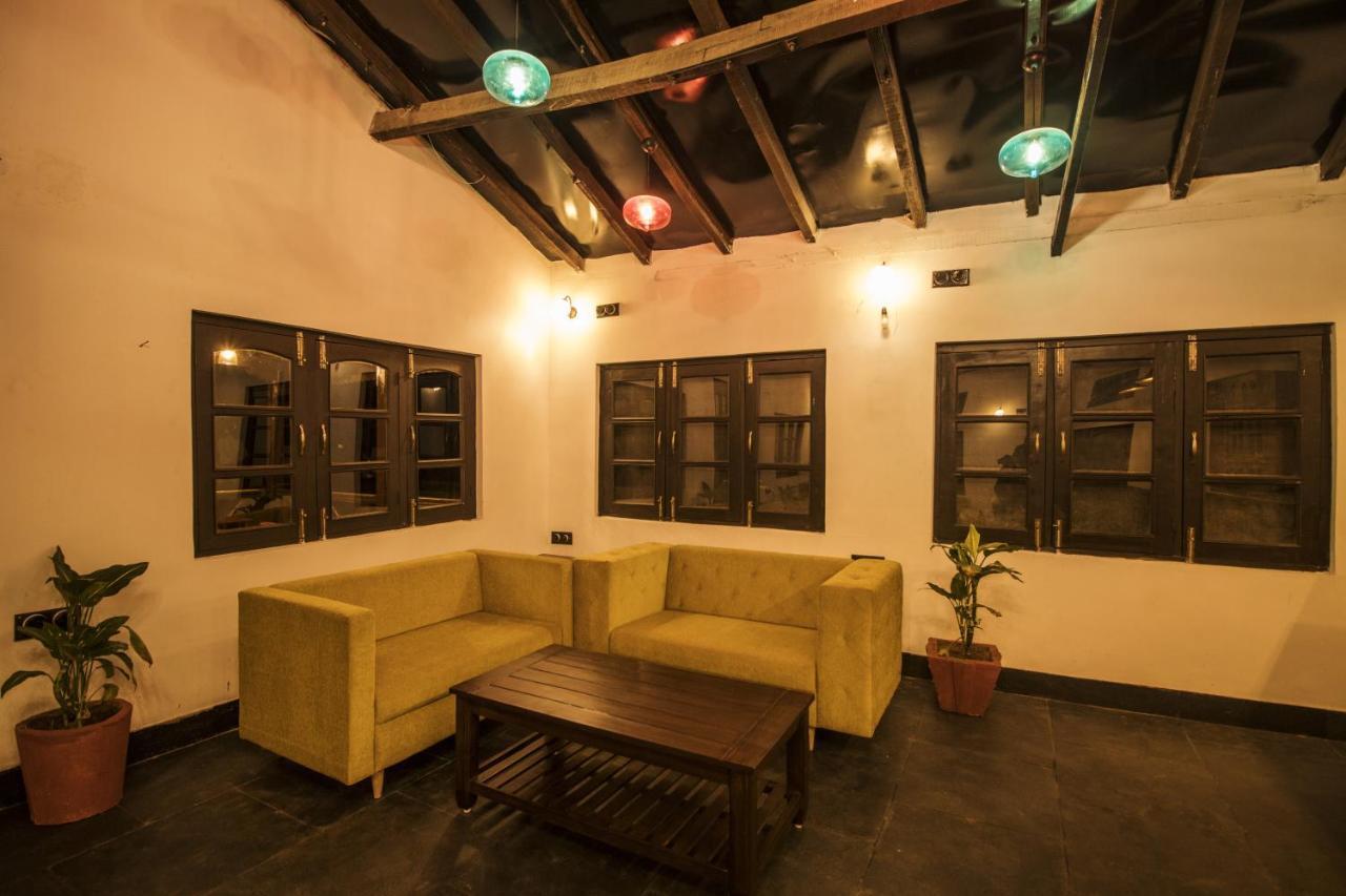 Wowstayz Pachmarhi Ecotel Esterno foto